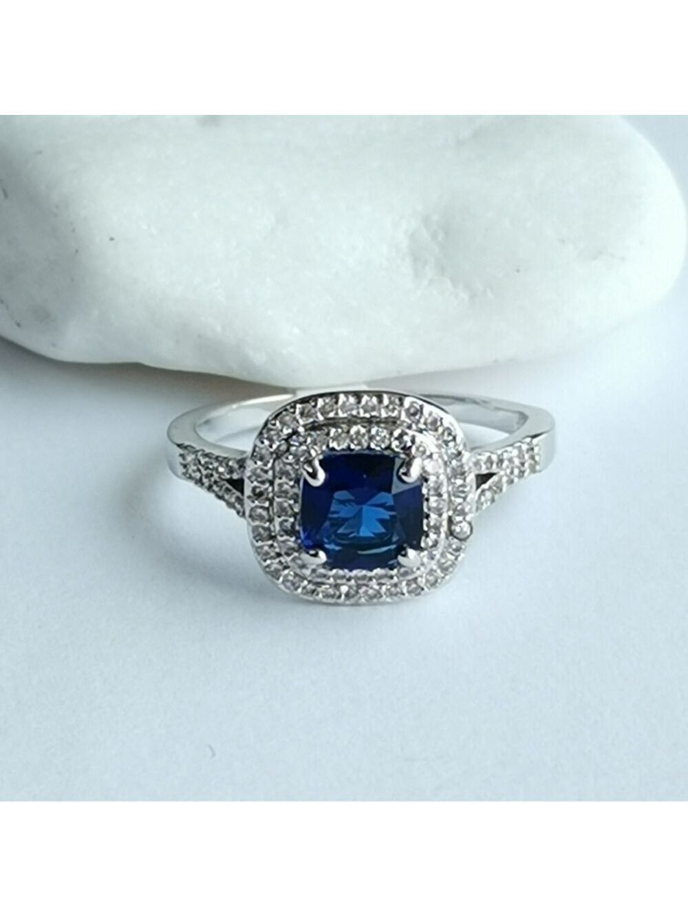 Sapphire CZ Double Halo 14K White Gold Ring Size 8